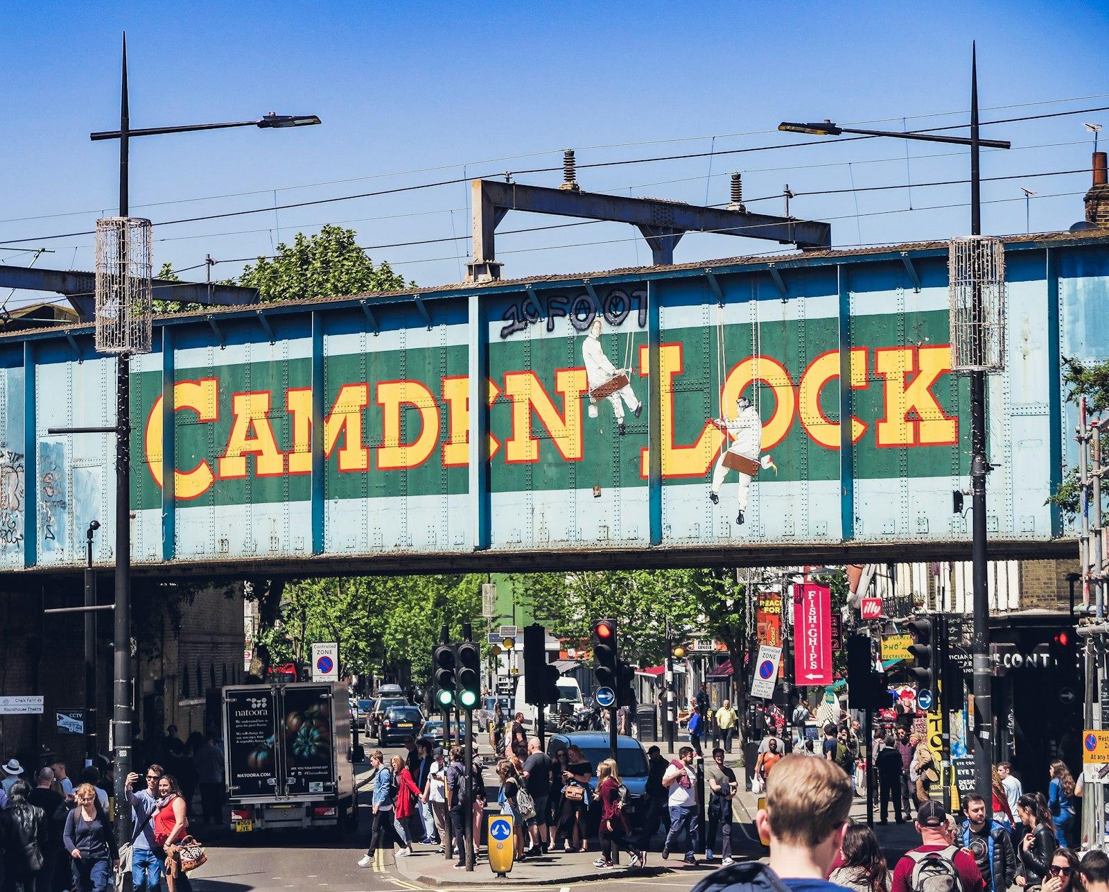 Camden Lock Signage